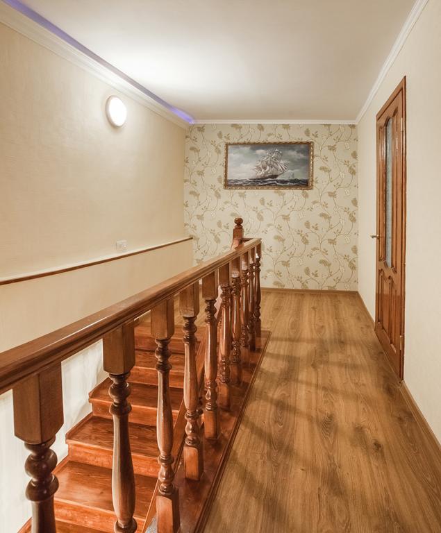 Apartment On Zhukovskogo Одесса Экстерьер фото