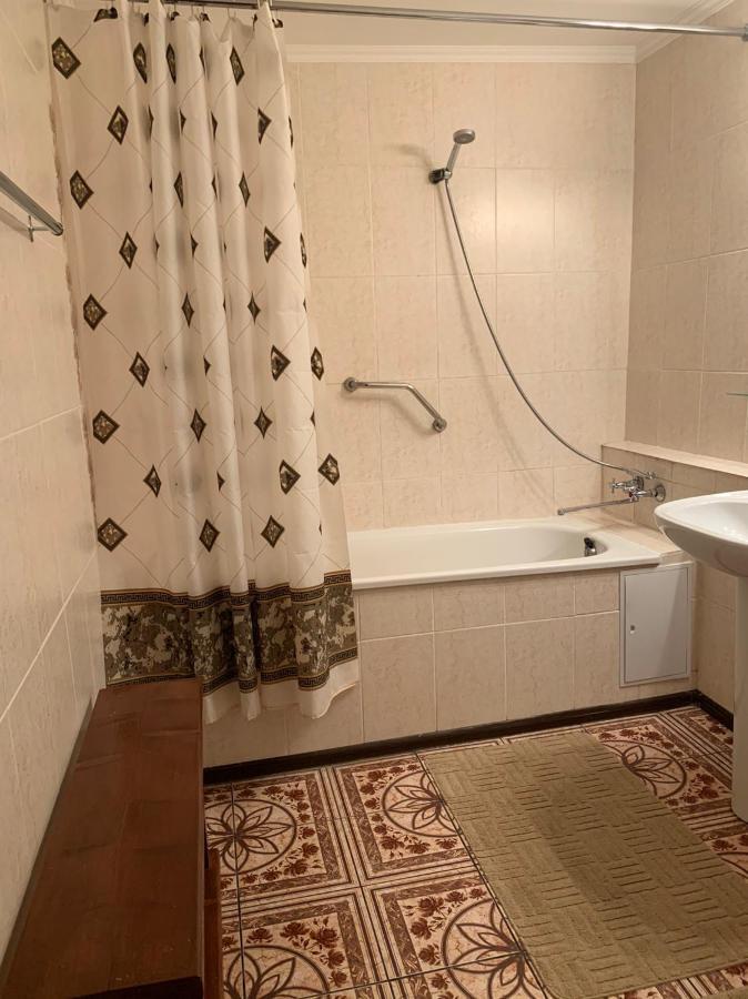 Apartment On Zhukovskogo Одесса Экстерьер фото
